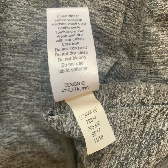 Athleta Vitamin Sea Heather Gray Jacket - Picture 14 of 16